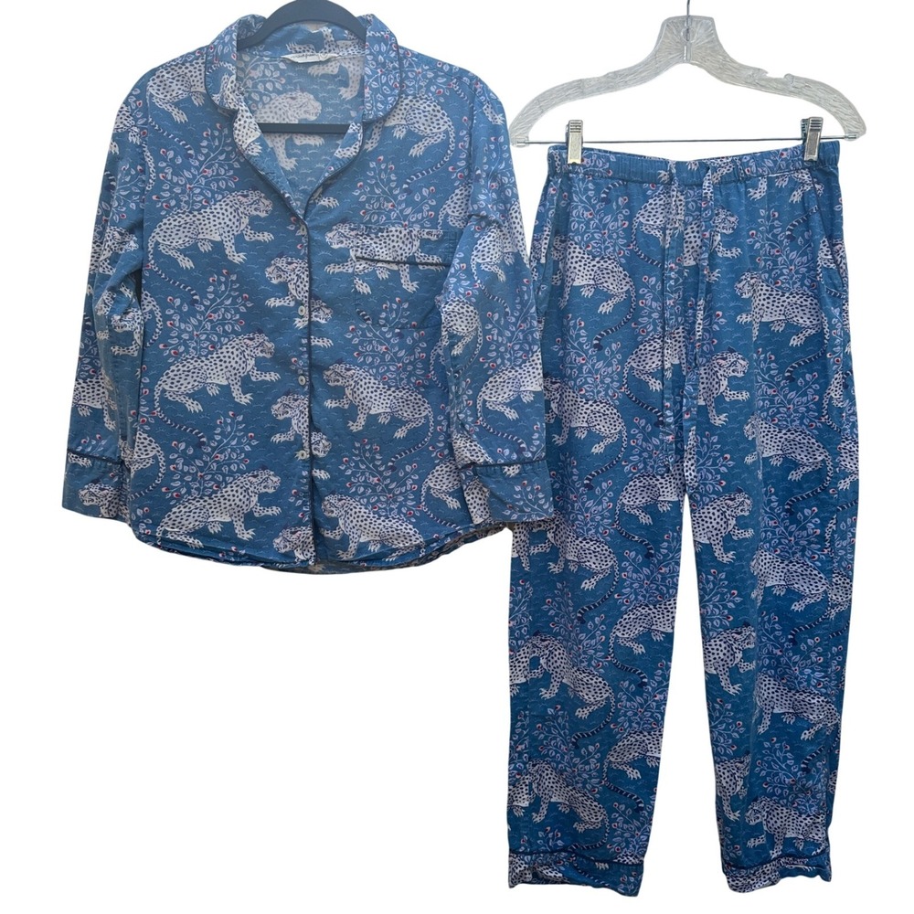 Printfresh Blue Snow Leopard Pajama Sleep Set Long Sleeve Button Front XS/S